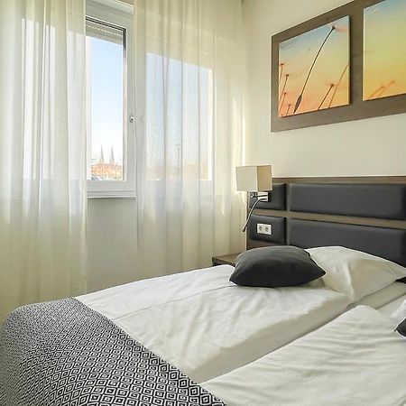 Prima Inn Ferienwohnungen Seetor Residenz Neuruppin Exteriör bild