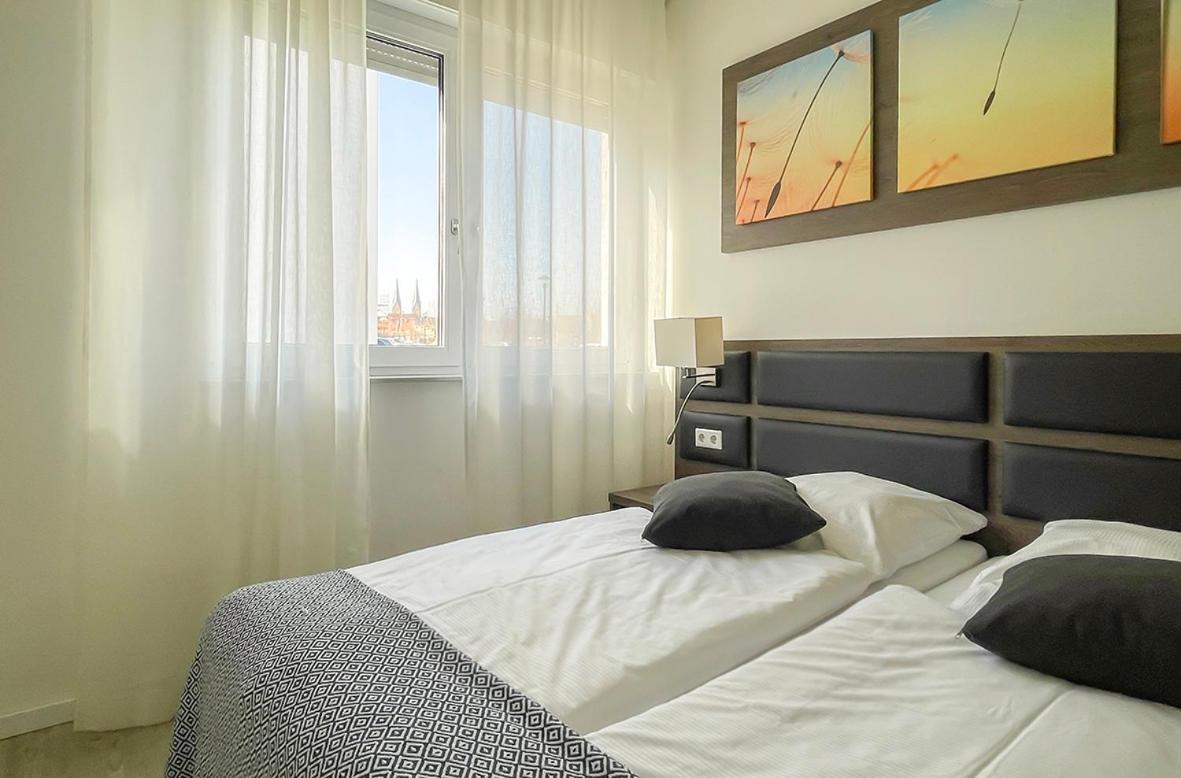 Prima Inn Ferienwohnungen Seetor Residenz Neuruppin Exteriör bild