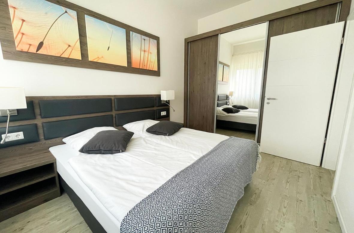 Prima Inn Ferienwohnungen Seetor Residenz Neuruppin Exteriör bild